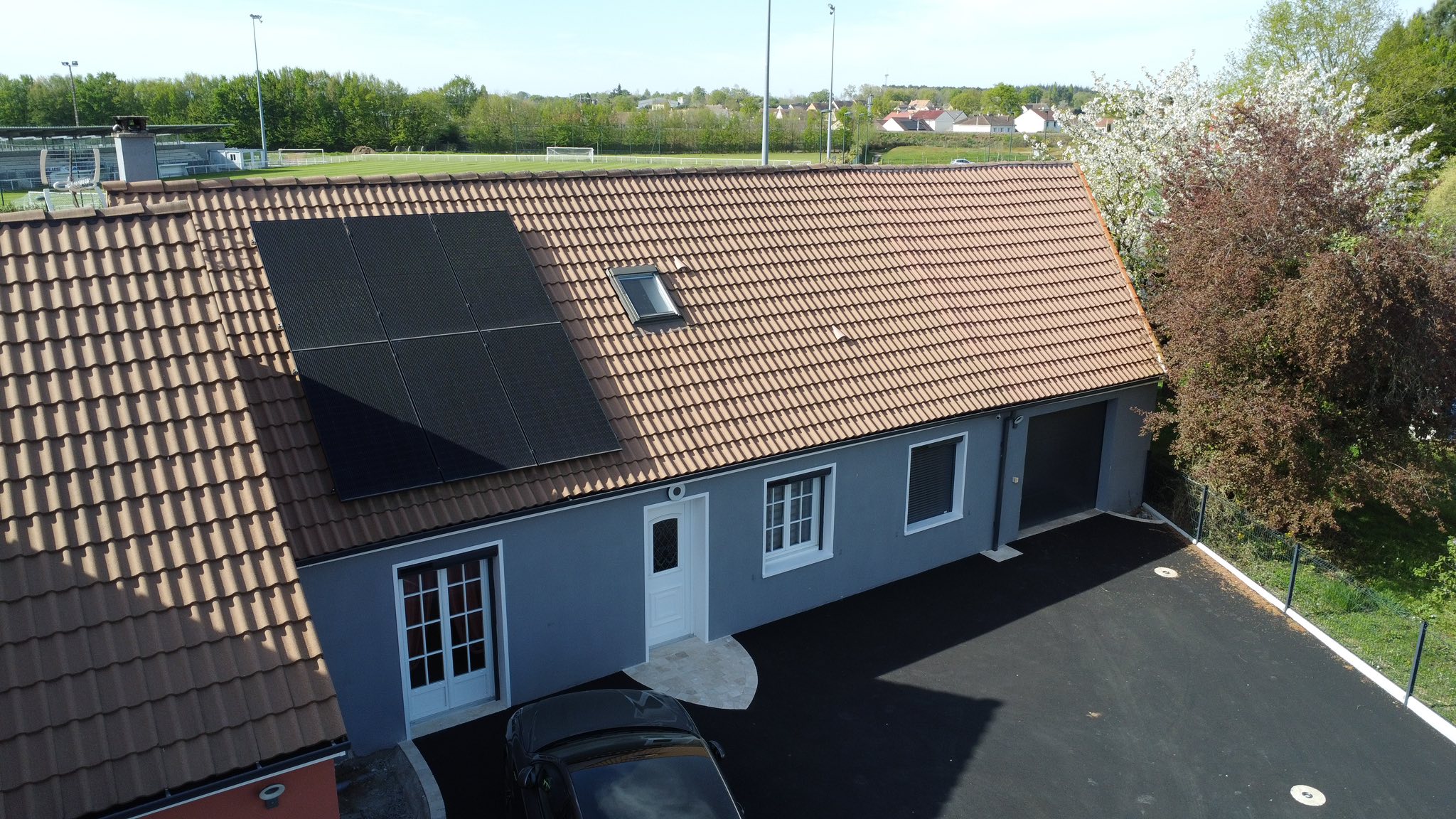 DCIM101MEDIADJI 0102.JPG