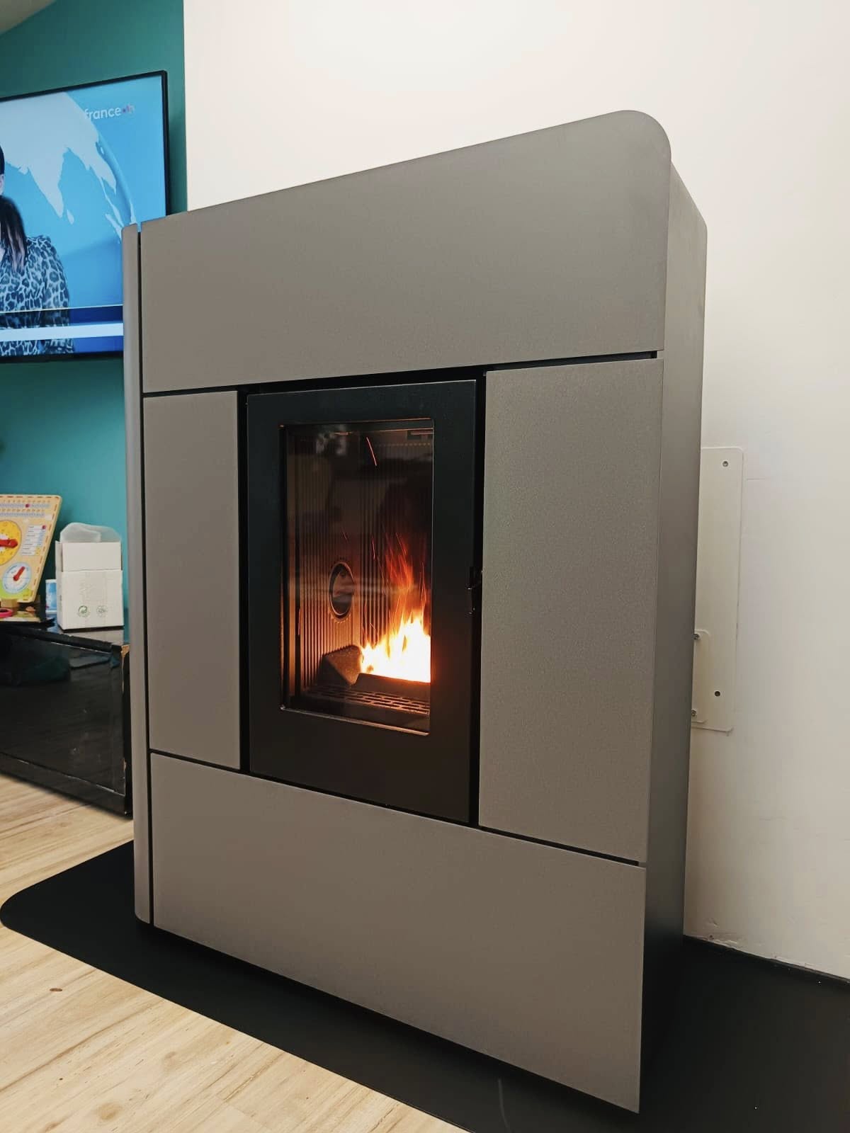 572021458 1377910573679067 8848910631483773731 n